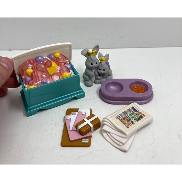 Fisher-Price Loving Family Bunny Care Set With Accessories - Picture 2 of 3